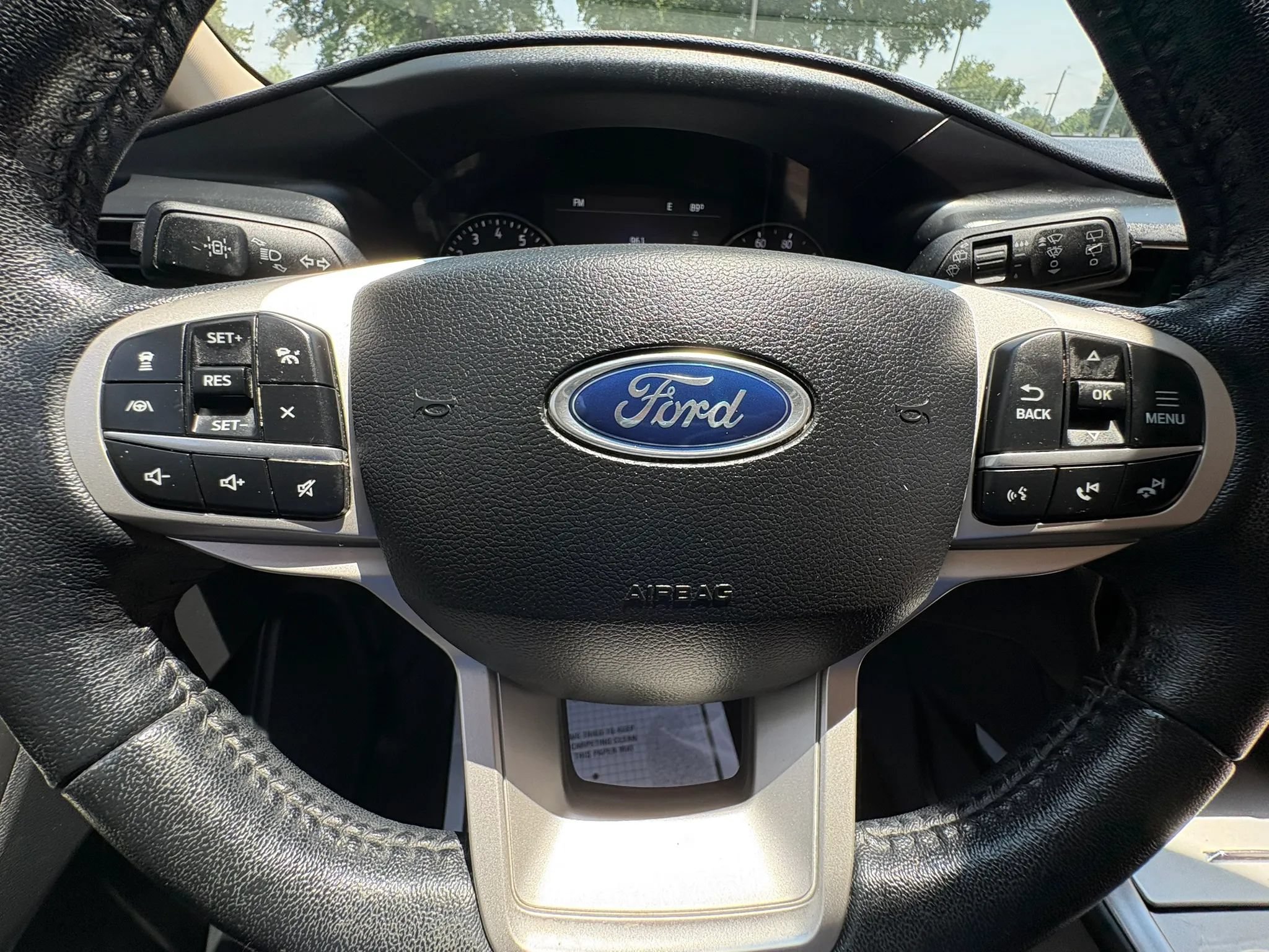 Used 2021 Ford Explorer Limited w/ Equipment Group 301A RWD image 44