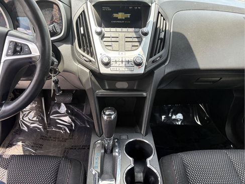 Used 2017 Chevrolet Equinox LT w/ Convenience Package FWD image 24