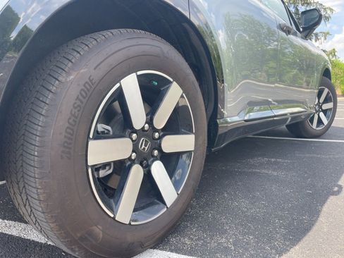 Certified 2024 Honda Prologue Touring image 28