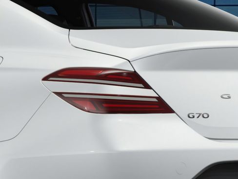 New 2026 Genesis G70 2.5T image 10
