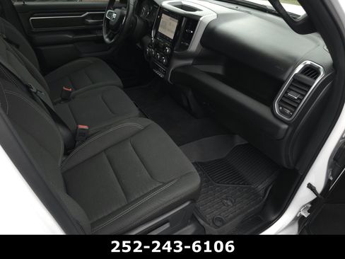 Used 2025 RAM 1500 Big Horn AWD/4WD image 37