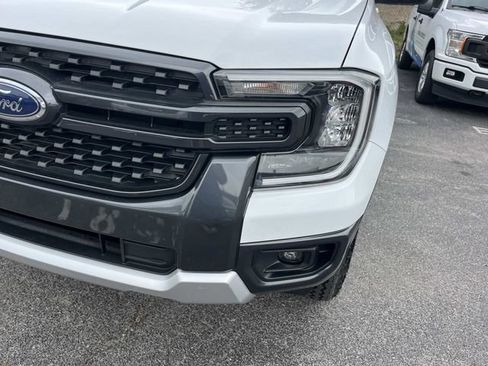 Used 2024 Ford Ranger XLT w/ FX4 Off-Road Package AWD/4WD image 11