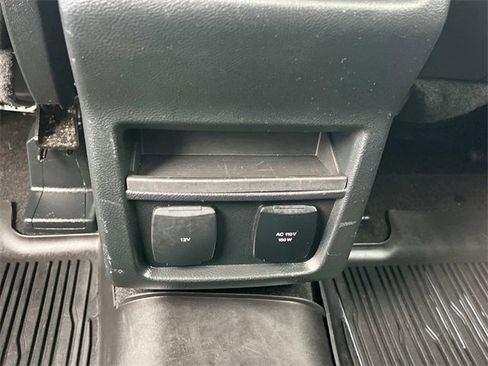 Used 2019 Ford Edge SEL w/ Equipment Group 201A image 18