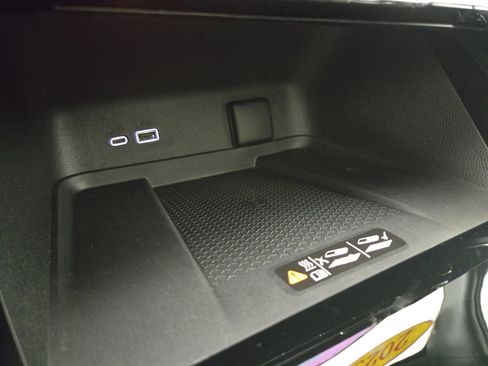 Certified 2025 Chevrolet Traverse Z71 image 29