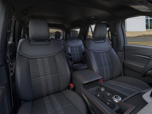 New 2026 Ford Explorer ST-Line image 33