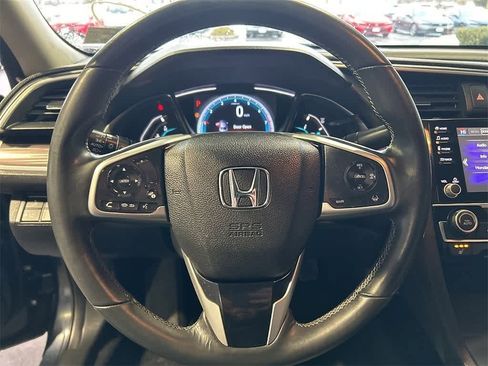 Used 2019 Honda Civic EX image 17