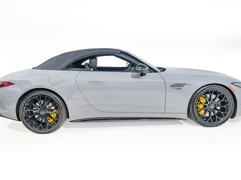 Used 2022 Mercedes-Benz SL 63 AMG 4MATIC image 10