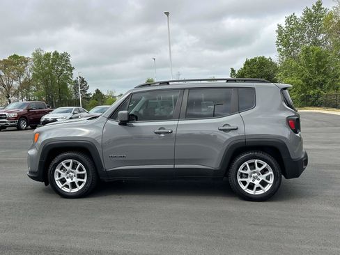 Used 2021 Jeep Renegade Latitude FWD image 22