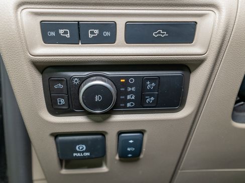 Used 2024 Ford F150 Platinum w/ Equipment Group 703A Plus image 43