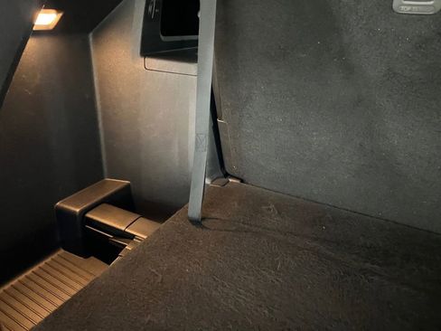 Used 2018 Volkswagen Atlas SEL Premium image 6