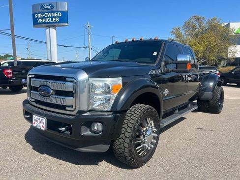 Used 2014 Ford F450 Platinum image 4