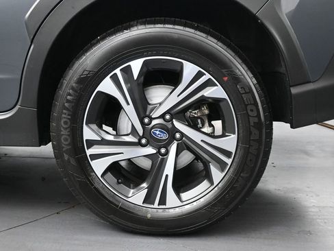Used 2024 Subaru Crosstrek 2.0i Premium AWD/4WD image 11