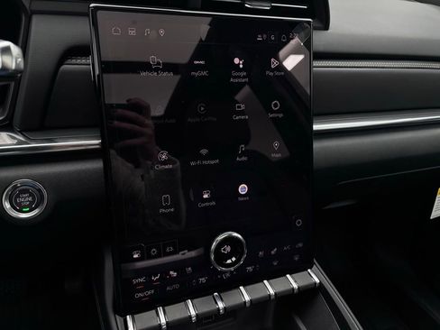 New 2026 GMC Terrain Elevation w/ Elevation Premium Package image 25