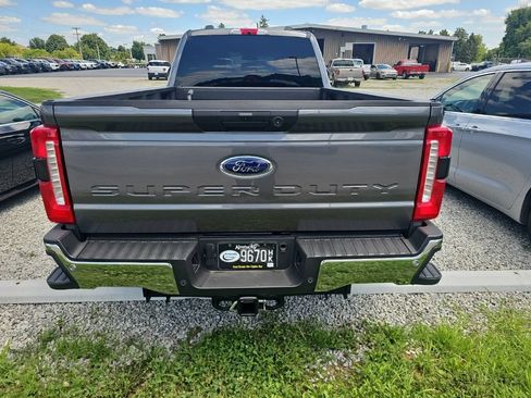Used 2025 Ford F450 XLT w/ 360-Degree Camera Package AWD/4WD image 9