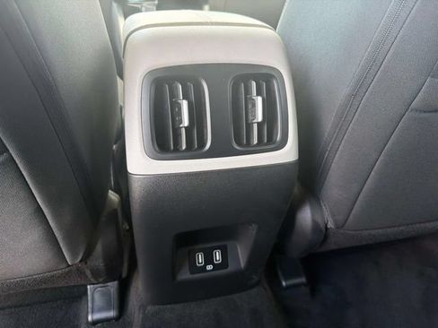 Used 2023 Hyundai Tucson SEL AWD/4WD image 47
