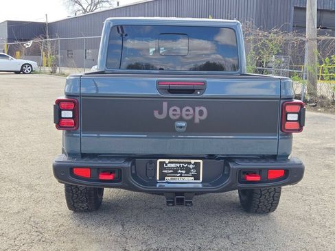 New 2026 Jeep Gladiator Rubicon AWD/4WD image 13