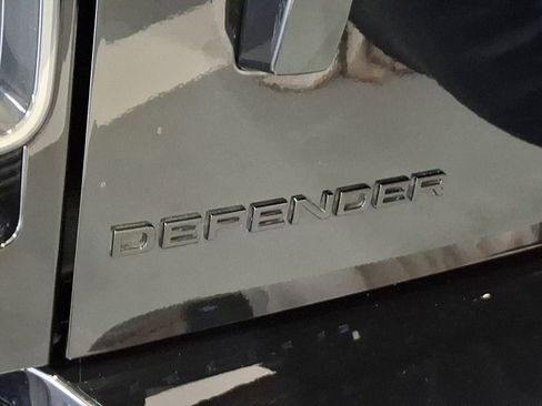 Certified 2023 Land Rover Defender 110 V8 image 30