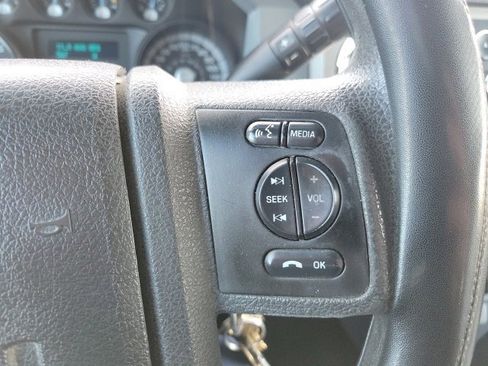 Used 2013 Ford F250 XLT w/ FX4 4X4 Off-Road Pkg image 17