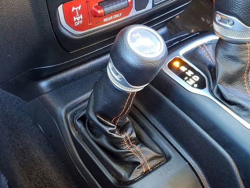 Used 2022 Jeep Gladiator Mojave w/ LED Lighting Group image 24