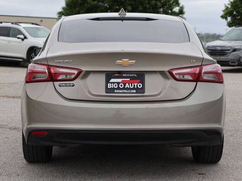 Used 2022 Chevrolet Malibu LT FWD image 10