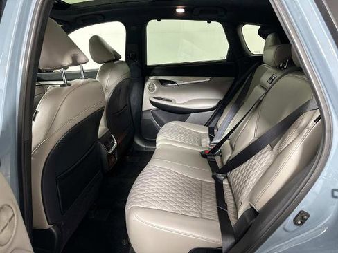 Certified 2024 INFINITI QX50 Autograph w/ Accent Package image 23