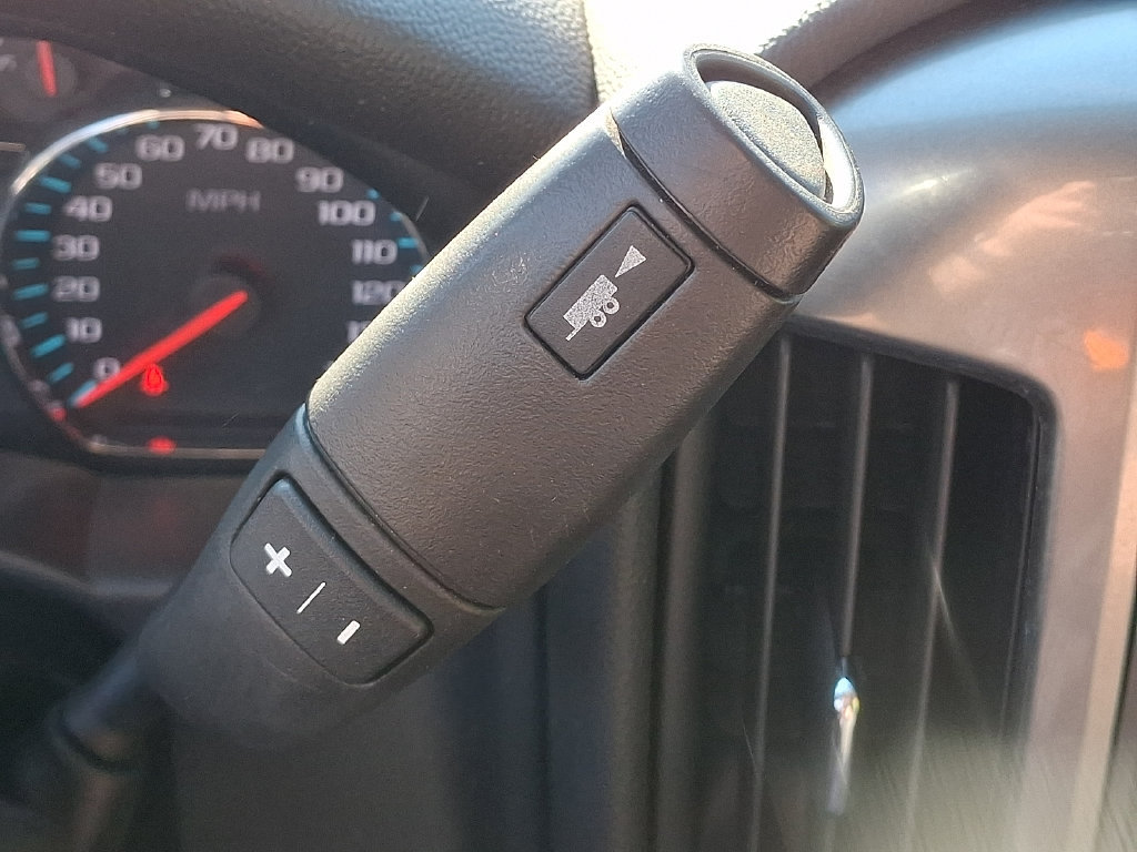 Used 2019 Chevrolet Silverado 1500 LT AWD/4WD image 14