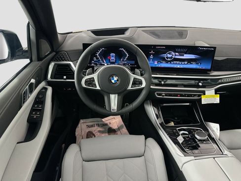 New 2026 BMW X5 xDrive40i w/ M Sport Package image 24