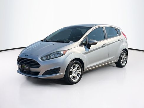 Used 2015 Ford Fiesta SE FWD image 3