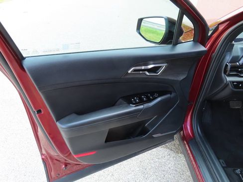 Certified 2025 Kia Sportage X-Line AWD/4WD image 29