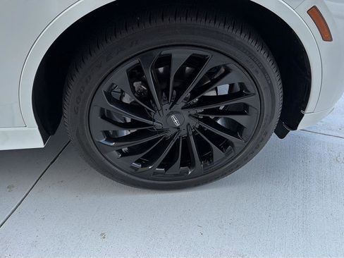 Used 2025 Lincoln Aviator Reserve w/ Equipment Group 201A AWD/4WD image 42