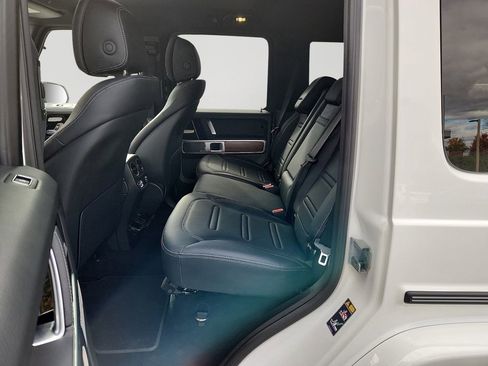 Used 2023 Mercedes-Benz G 550 image 8