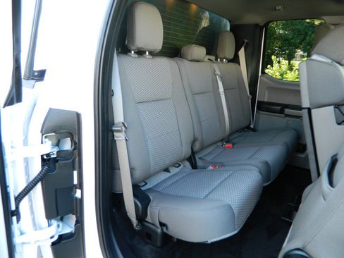 Used 2020 Ford F150 XLT w/ Equipment Group 301A Mid RWD image 22
