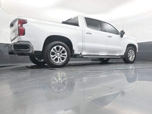 Used 2025 Chevrolet Silverado 1500 LTZ AWD/4WD image 38