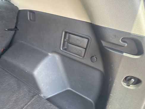 Used 2021 GMC Terrain SLT AWD/4WD image 19