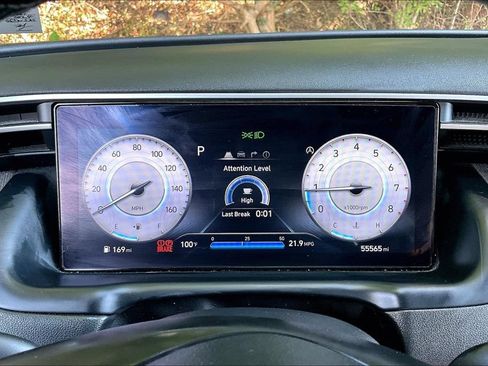 Used 2024 Hyundai Tucson Limited AWD/4WD image 13