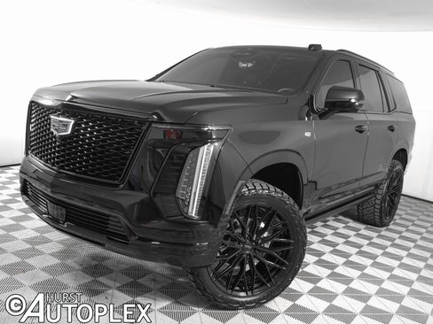 Used 2026 Cadillac Escalade Sport w/ LPO, ONYX Package image 1