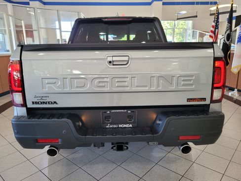 New 2026 Honda Ridgeline TrailSport+ image 5