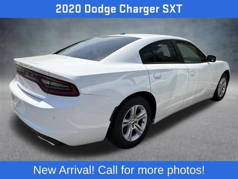 Used 2020 Dodge Charger SXT w/ Leather Interior Group image 3