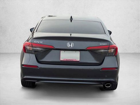 Used 2023 Honda Civic Sport image 7
