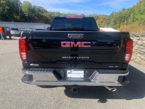 New 2026 GMC Sierra 2500 SLE w/ SLE Value Package; image 7