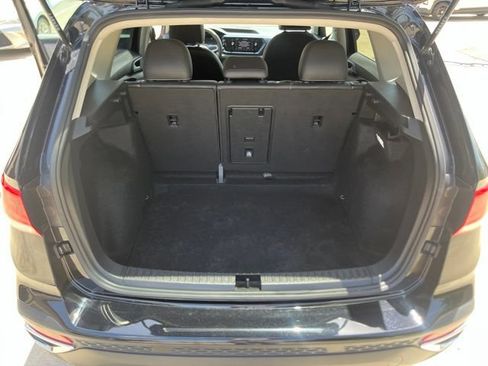 Used 2024 Volkswagen Taos SE FWD image 14