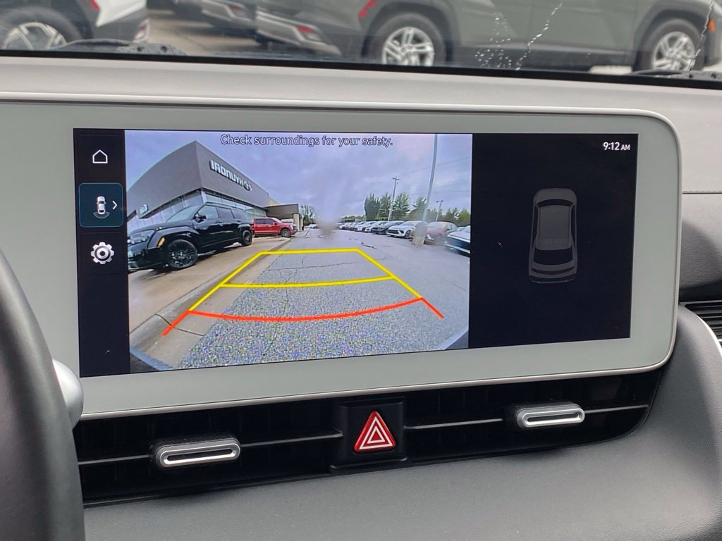 Used 2024 Hyundai Ioniq 5 SEL AWD/4WD image 19