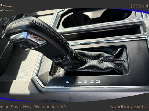 Used 2017 Ford F150 XLT w/ Equipment Group 302A Luxury AWD/4WD image 27