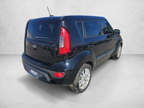 Used 2012 Kia Soul + image 5