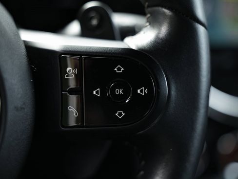 Used 2023 MINI Cooper S image 32