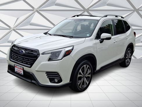 Used 2024 Subaru Forester Limited AWD/4WD image 4