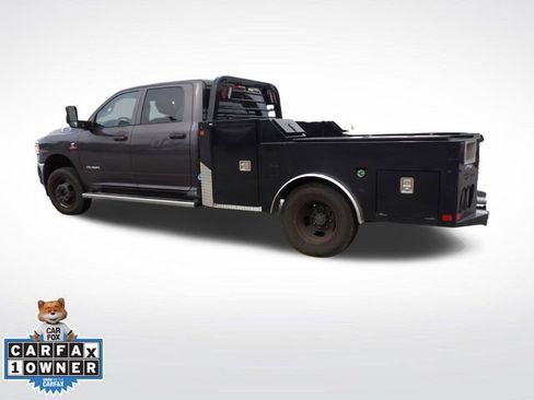 Used 2020 RAM 3500 Tradesman w/ Chrome Appearance Group AWD/4WD image 12