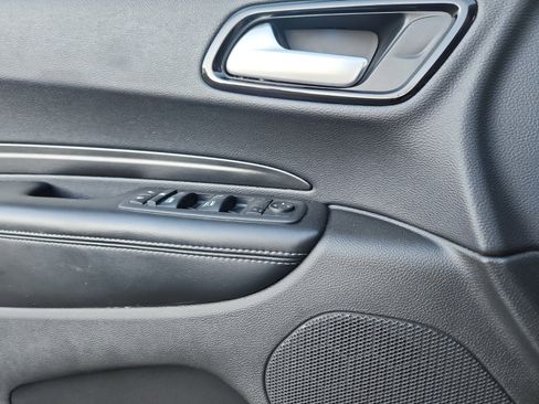 Used 2021 Dodge Durango SXT image 14