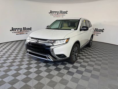 Used 2020 Mitsubishi Outlander ES