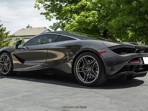 Used 2018 McLaren 720S Luxury RWD image 6